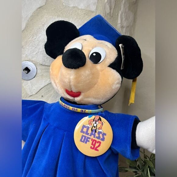 Disney Walt Disney World Graduation Mickey Mouse plush class of 1992 - Picture 2 of 5